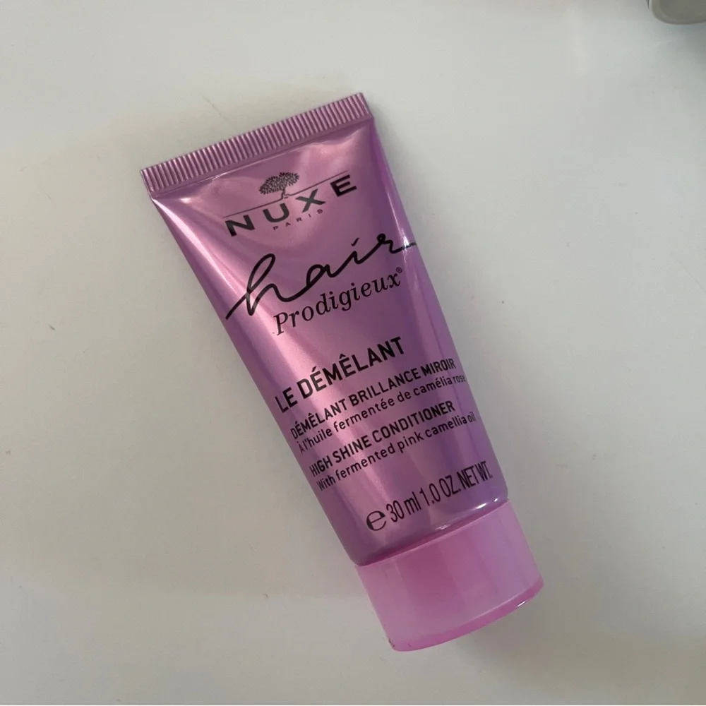 NUXE Skincare & Haircare Set - Picture 4 of 8